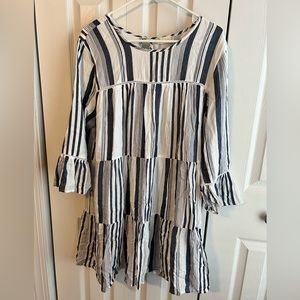 Alter’d State women’s long sleeved dress